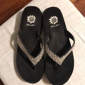 yellow box elephant flip flops